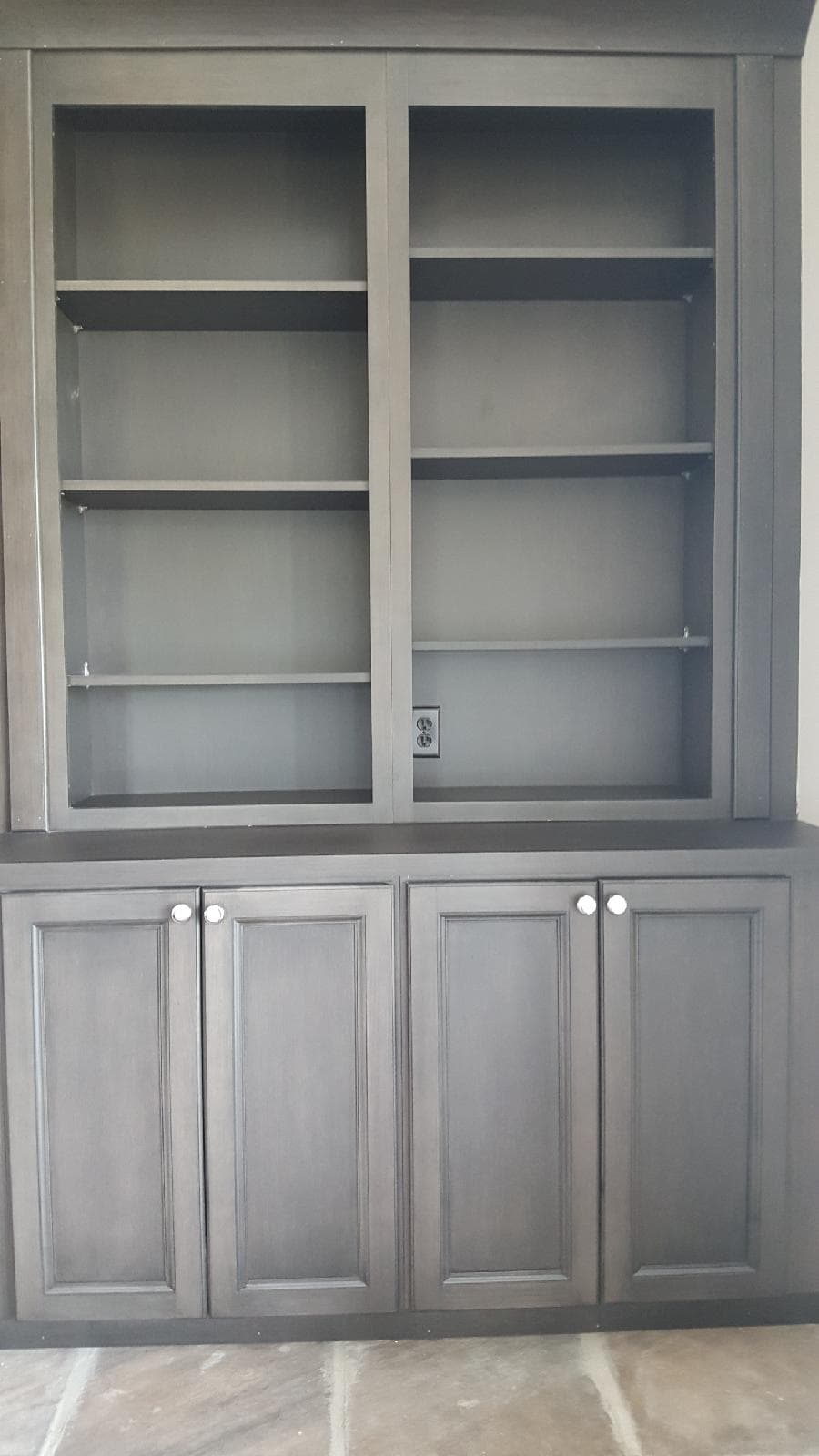 Bookshelf Makeovers - BEFORE