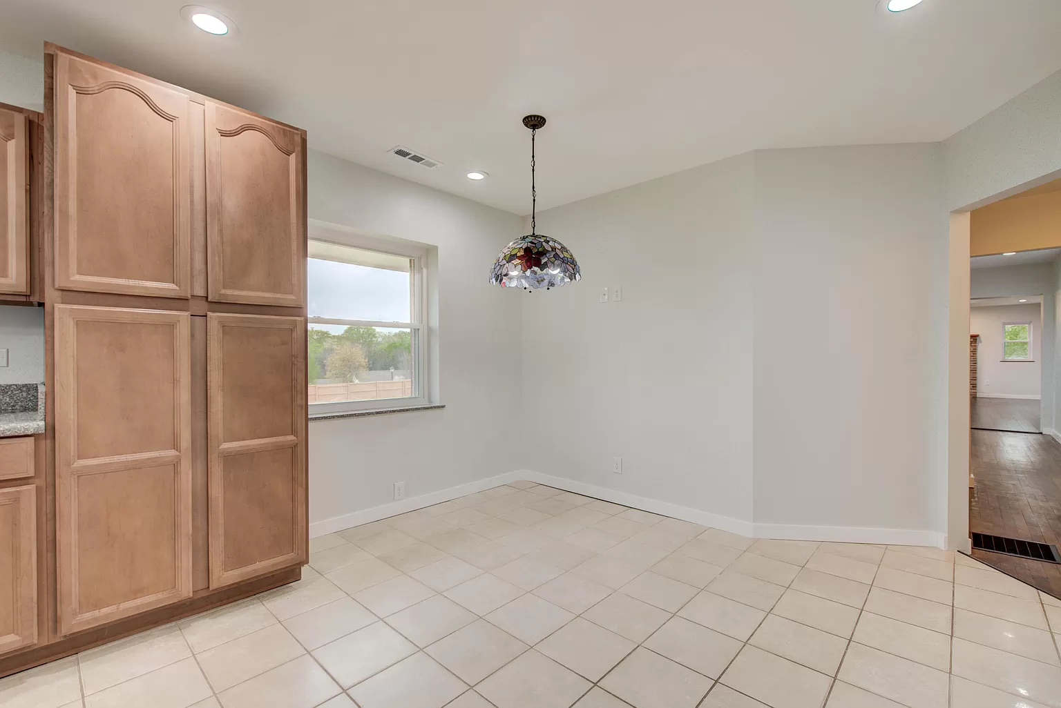 Remote Remodel - 7b77dff2e80e02ed130fbe46395aa3cf-uncropped_scaled_within_1536_1152